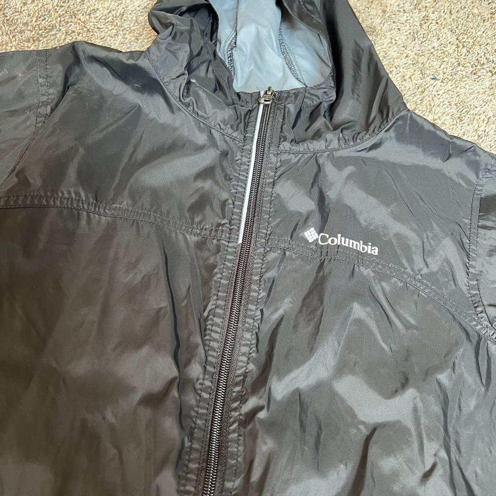 Columbia black raincoat